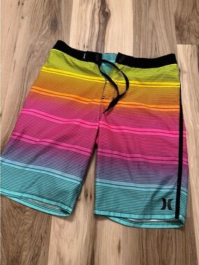Hurley Multicolor Stripe Swim Trunks Black Waistband size 18/29 Large/XL Kids